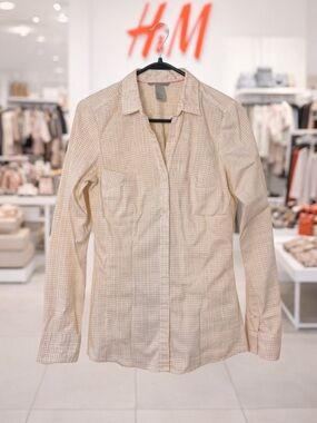 H&M Beige Checkered Button up